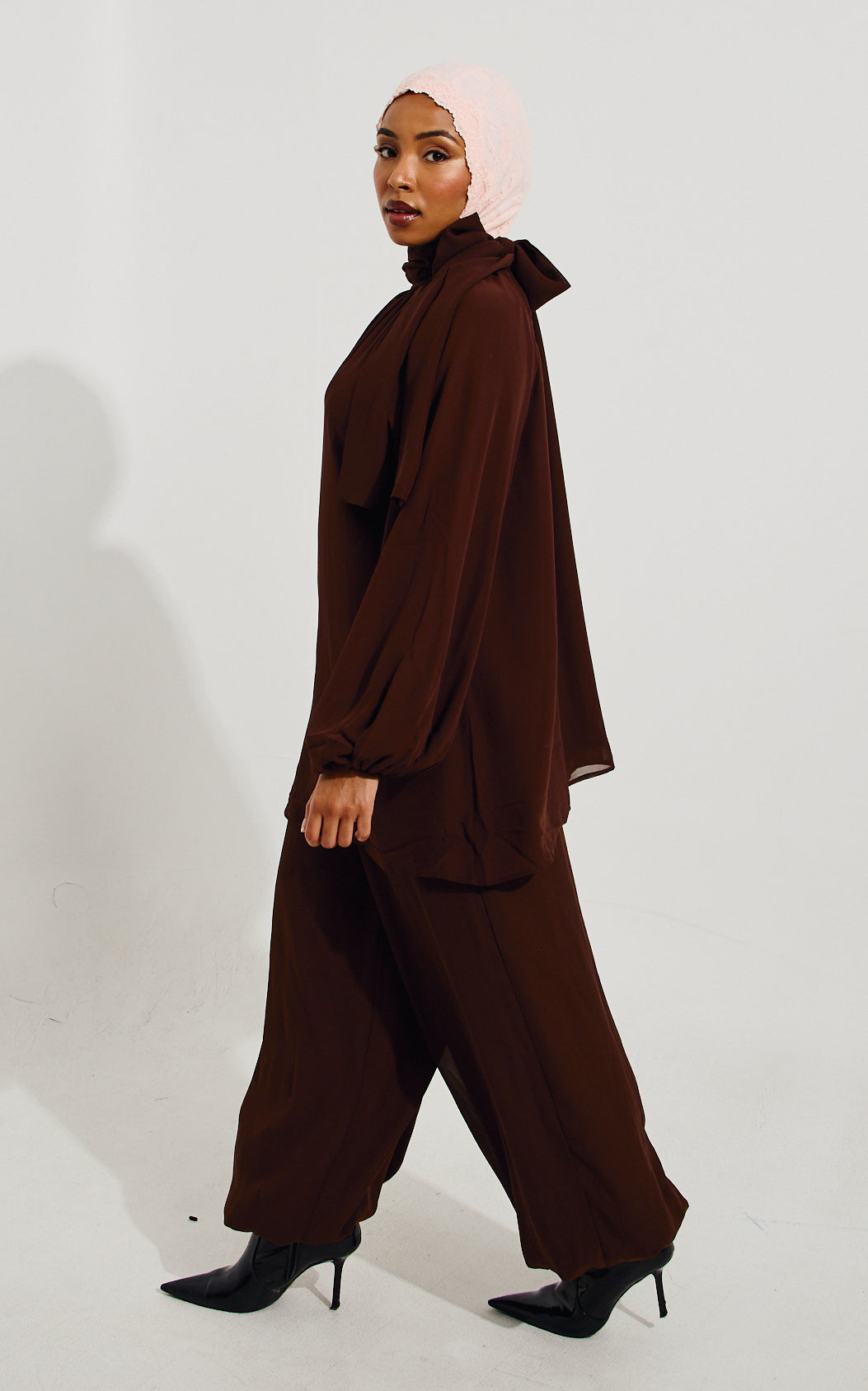 Signature Balloon Pants